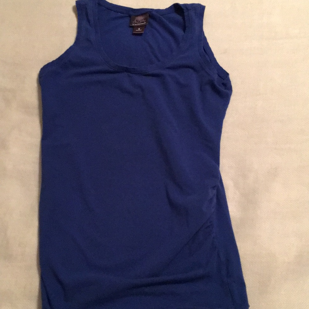 Oh baby maternity top size S